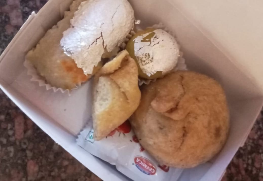 Snacks Box & Refreshment Pack