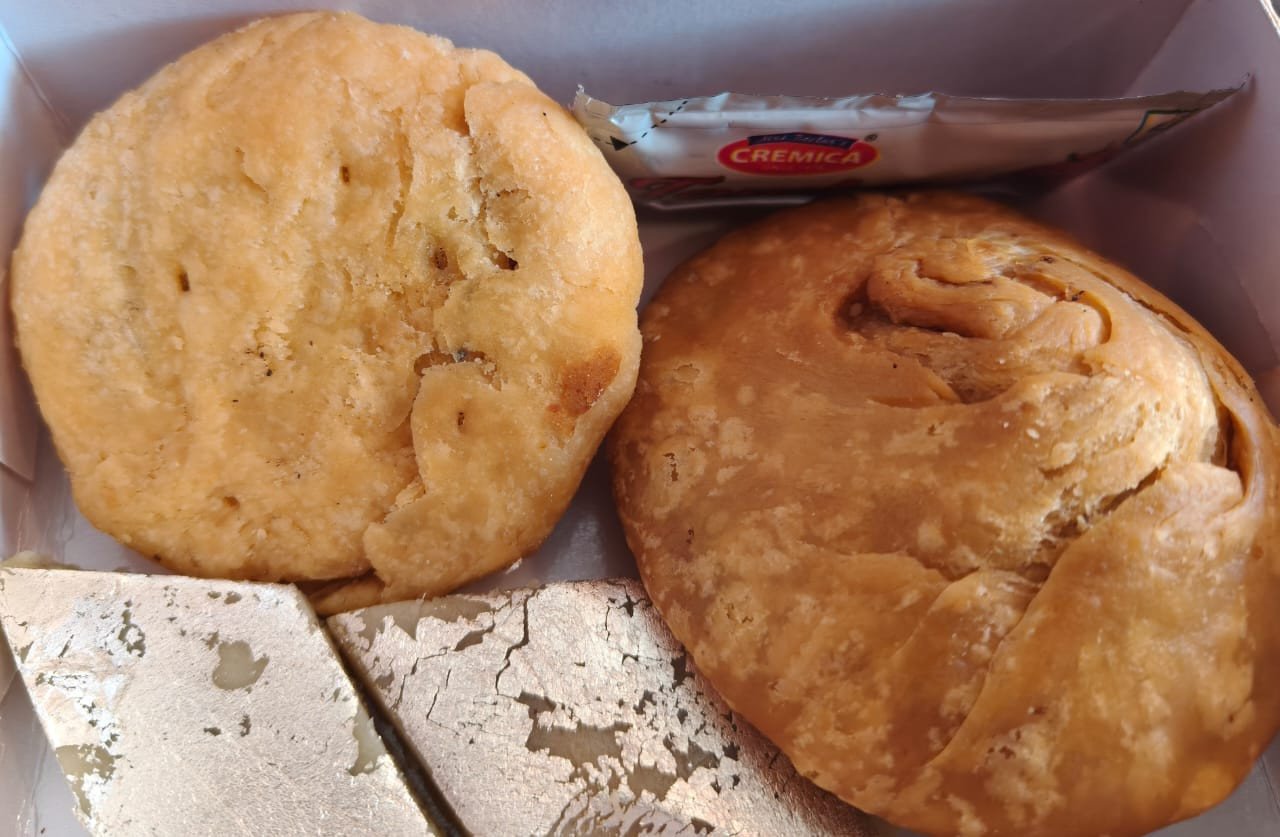 Snacks Box & Refreshment Pack