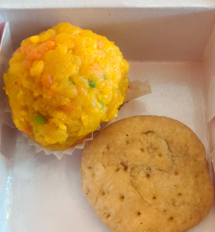 Snacks Box & Refreshment Pack