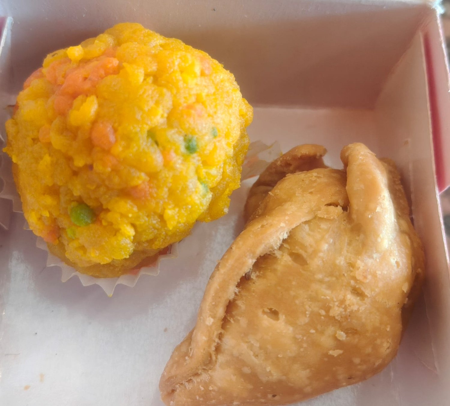 Snacks Box & Refreshment Pack