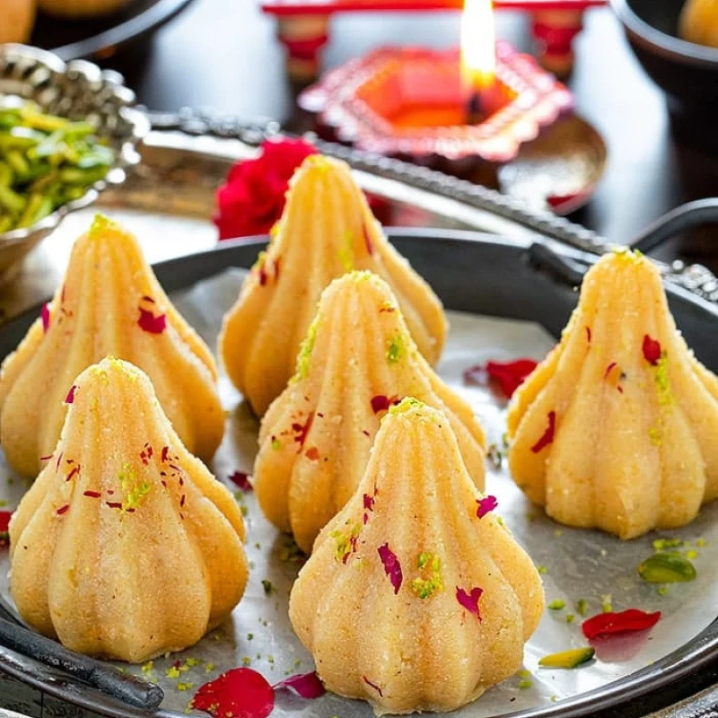Kesariya kaju Modak ( Dryfruits Mix )