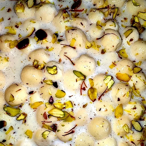 Chhena Payas Malai Kofta