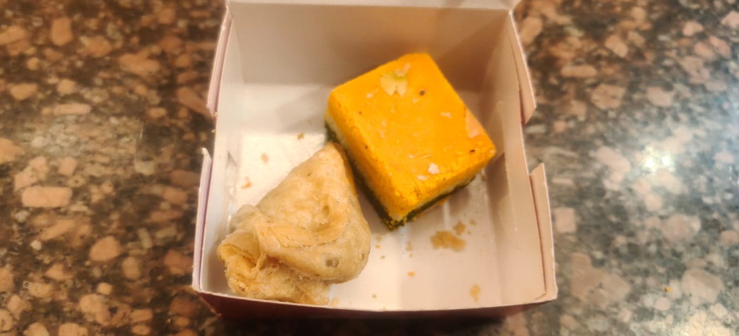 Snacks Box & Refreshment Pack